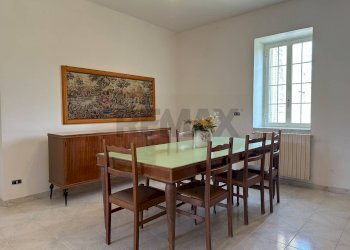 Sala da pranzo - Casa indipendente Corso 25 Archi
 
41, Montaquila - foto 28