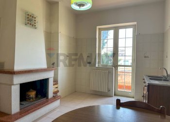 Cucina - Casa indipendente Corso 25 Archi
 
41, Montaquila - foto 53