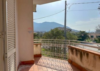 Balcone - Casa indipendente Corso 25 Archi
 
41, Montaquila - foto 66