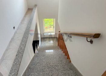 Scale - Casa indipendente Corso 25 Archi
 
41, Montaquila - foto 72