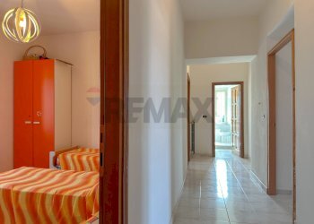 Hall / corridoio - Casa indipendente Corso 25 Archi
 
41, Montaquila - foto 73