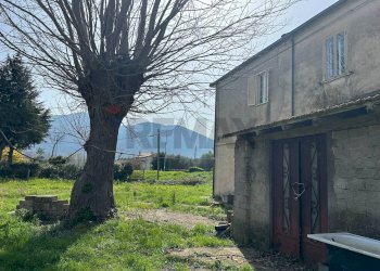 Giardino - Casa indipendente Corso 25 Archi
 
41, Montaquila - foto 98
