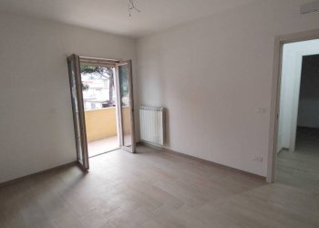 Cucina - Appartamento via Vittorio Veneto, 34, Lizzano - foto 5