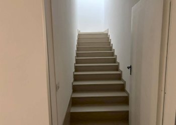 Interno palazzo - Negozio Circonvallazione dei Fiori, 255, Taranto - foto 6