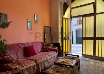 Soggiorno - Casa semi indipendente Via Nazionale
 
31, Pizzone - foto 7