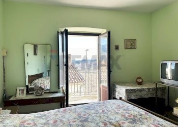Camera / camera da letto - Semi-detached house Via Nazionale
 
31, Pizzone - photo 15