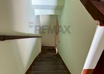 Scale - Semi-detached house Via Nazionale
 
31, Pizzone - photo 19