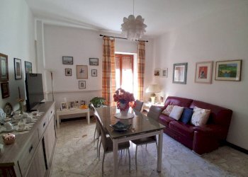 Salone - Two-room apartment via Solìto, 7, Taranto - photo 3