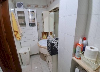 Bagno - Two-room apartment via Solìto, 7, Taranto - photo 12