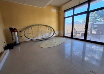 Interno non residenziale - Shop viale Antonio Gramsci, 8/a, Grottaglie - photo 6