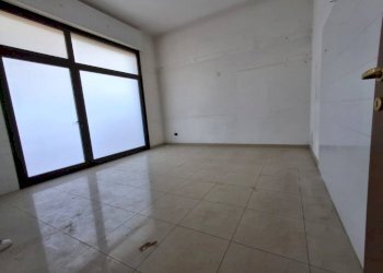 Stanza non arredata - Shop viale Antonio Gramsci, 8/a, Grottaglie - photo 7