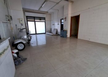 Interno non residenziale - Shop viale Antonio Gramsci, 8/a, Grottaglie - photo 9