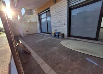 Terrazzo - Shop viale Antonio Gramsci, 8/a, Grottaglie - photo 10