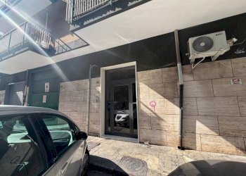 Facciata - Two-room apartment via Salento, 90, Taranto - photo 2