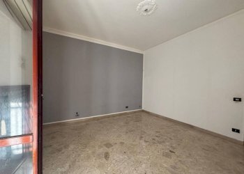 Salone - Two-room apartment via Salento, 90, Taranto - photo 5