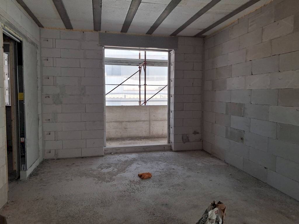 Stanza non arredata - Quadrilocale Taranto - foto 3