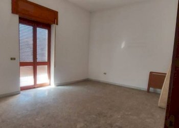 Camera da letto - Trilocale via Montegrappa, 3, Taranto - foto 4