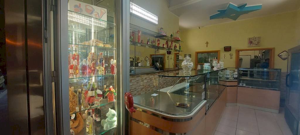Interno non residenziale - Shop via Orsini, 53, Taranto - photo 3