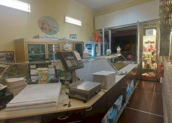 Interno non residenziale - Shop via Orsini, 53, Taranto - photo 4