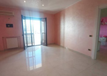 Camera da letto - Villa a Schiera via Carlo Cacace, 302, Taranto - foto 18