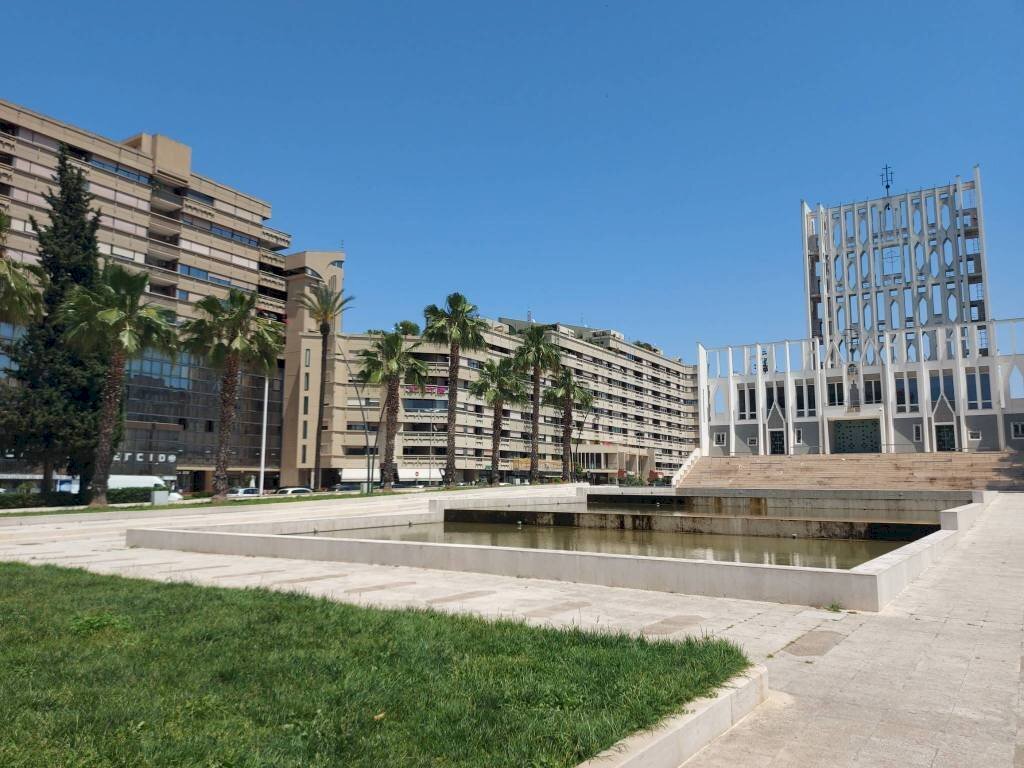 Negozio via Giacomo Lacaita, 13, Taranto - foto 2