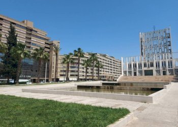 Negozio via Giacomo Lacaita, 13, Taranto - foto 2