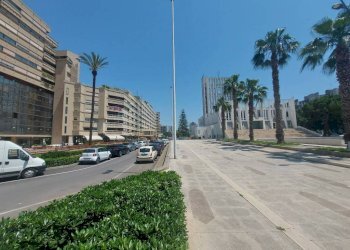 Negozio via Giacomo Lacaita, 13, Taranto - foto 4