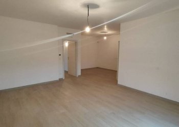 Cucina - Three-room apartment via Vittorio Veneto, 34, Lizzano - photo 5