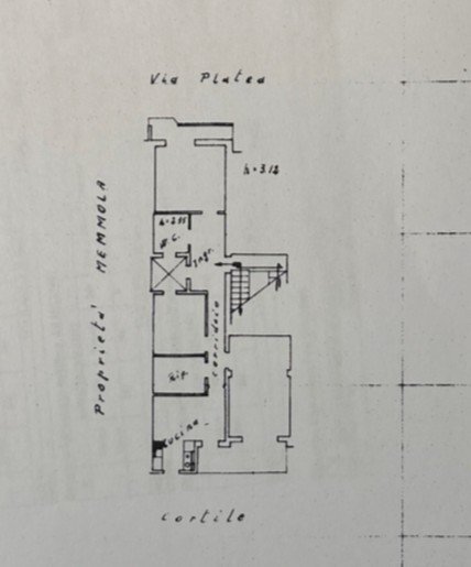 Four-room apartment via Plateja, 58, Taranto - floor plans 1