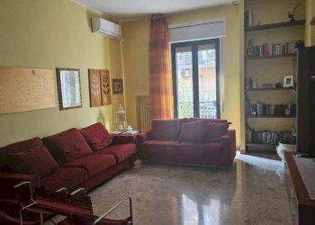 Salone - Three-room apartment via Sannio, 33, Taranto - photo 4