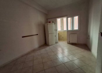 Camera da letto - Three-room apartment via Marco Pacuvio, 6, Taranto - photo 7