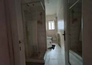 Bagno - Three-room apartment via Marco Pacuvio, 6, Taranto - photo 14