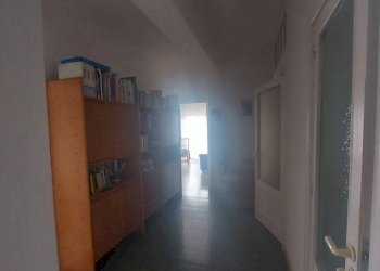 Interno appartamento - Trilocale via Japigia, 6, Taranto - foto 9