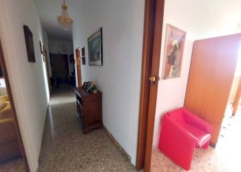 Corridoio - Three-room apartment corso Bruno Buozzi, 118, Taranto - photo 26