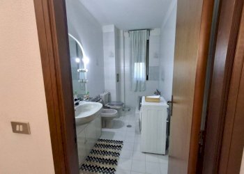 Bagno - Four-room apartment via Mar Grande, 2, Taranto - photo 9