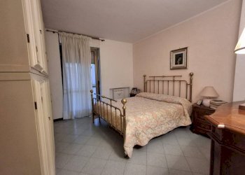Camera da letto - Four-room apartment via Mar Grande, 2, Taranto - photo 12