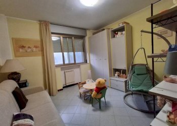 Camera da letto - Four-room apartment via Mar Grande, 2, Taranto - photo 14