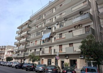 Facciata - Appartamento via Martina Franca, 55, Crispiano - foto 21