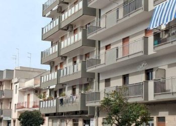 Facciata - Appartamento via Martina Franca, 55, Crispiano - foto 22