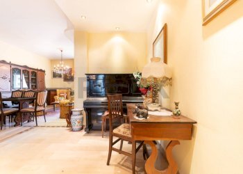 Sala da pranzo - Two-room apartment VIA GIUSEPPE FERRARI
 
13, Monza - photo 5