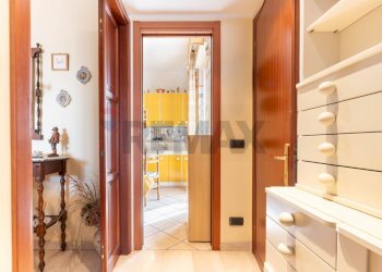 Hall / corridoio - Two-room apartment VIA GIUSEPPE FERRARI
 
13, Monza - photo 21