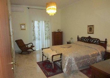 Camera da letto - Three-room apartment Statte - photo 11