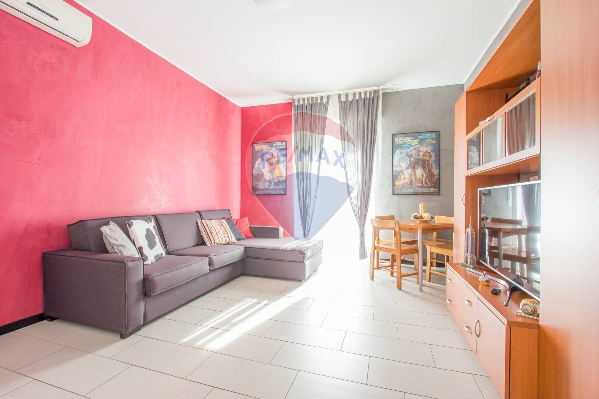 Sala da pranzo - Two-room apartment VIA GARIBALDI
 
52, Bollate - photo 3