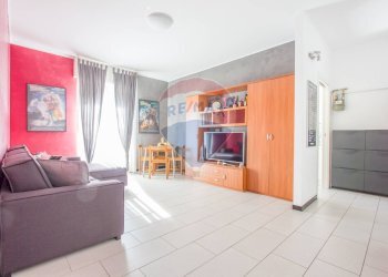 Soggiorno - Two-room apartment VIA GARIBALDI
 
52, Bollate - photo 1