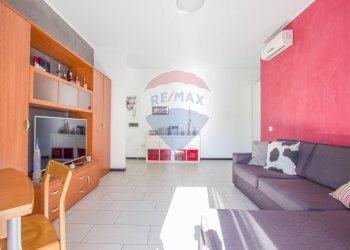 Sala da pranzo - Two-room apartment VIA GARIBALDI
 
52, Bollate - photo 4