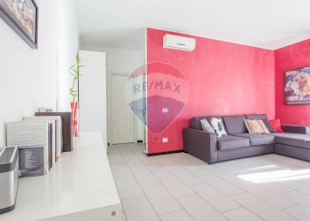 Soggiorno - Two-room apartment VIA GARIBALDI
 
52, Bollate - photo 7