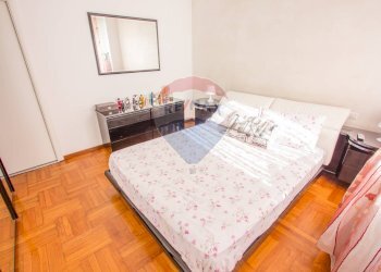 Camera / camera da letto - Two-room apartment VIA GARIBALDI
 
52, Bollate - photo 15