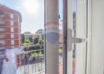 Balcone - Two-room apartment VIA GARIBALDI
 
52, Bollate - photo 19