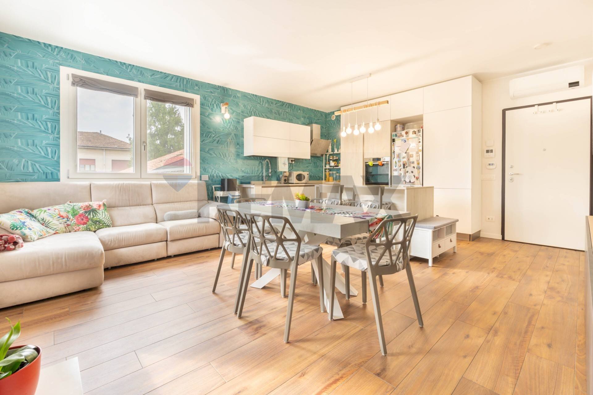 Sala da pranzo - Trilocale via Quintino di Vona
 
33, Cassano d'Adda - foto 1