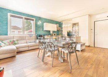 Sala da pranzo - Trilocale via Quintino di Vona
 
33, Cassano d'Adda - foto 1